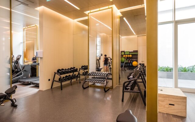 Platinium- FIVE Residences ?