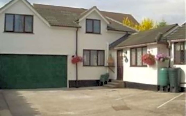 Spreyton Guest House