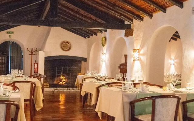 Nice Terrace Pool Studio