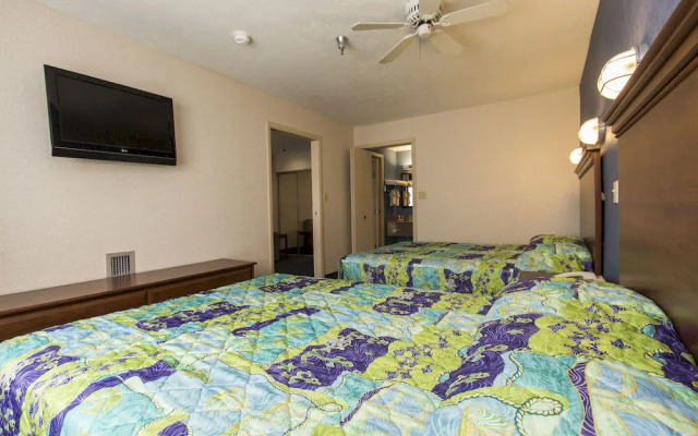 Cedar Point's Sandcastle Suites