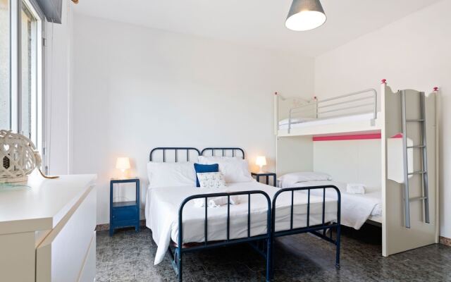 Pleasant Holiday Home in Donnalucata near Spiaggia Micenci