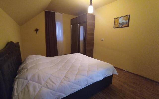 Sachino Giorgi Family House
