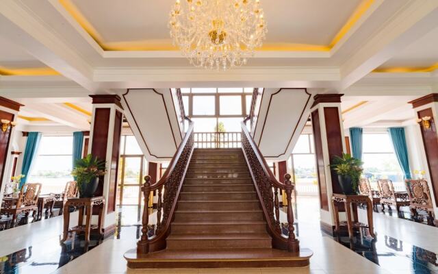 Chuong Duong Hotel