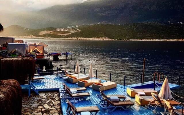 Merla Kas Villa Otelleri