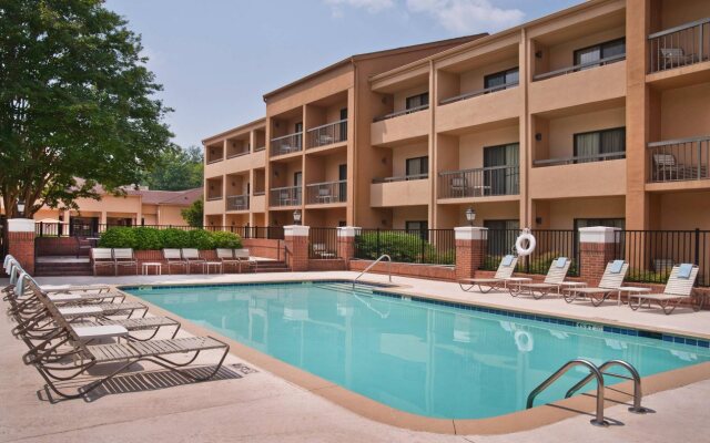Courtyard by Marriott Charlotte Southpark