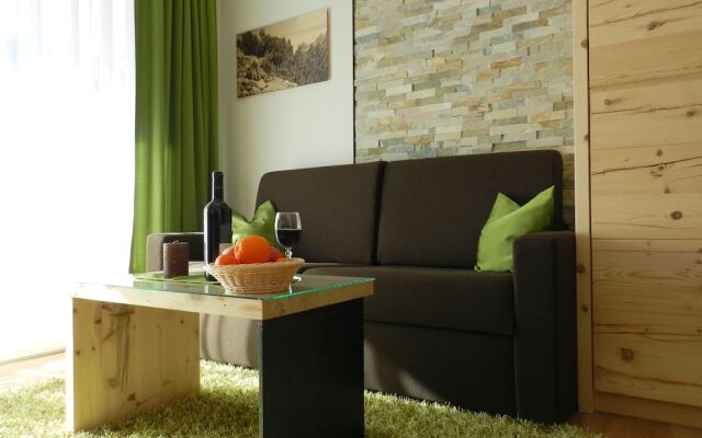 Garni Apartments Mezdi