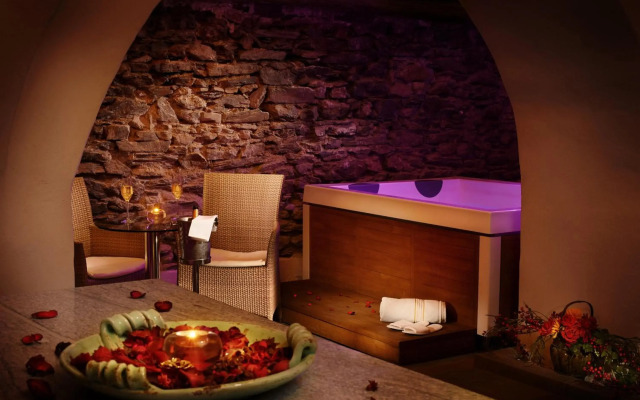 Hotel Ambassador