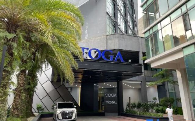 Studio Loft @ Empire Damansara (Free Wifi & Parking)