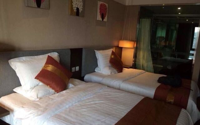 Qunming Shangping Hotel