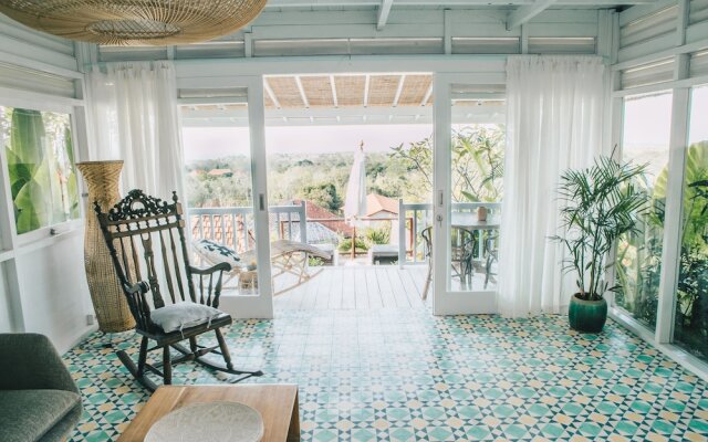 White Tortoise Eco Villa's