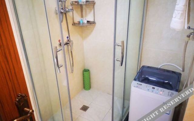 Xichang Yiweijia Serviced Apartment (Panxi Guomao Plaza)