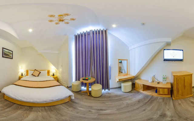The Grace Hotel