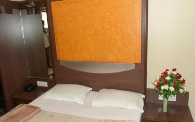 Hotel Sona Palace
