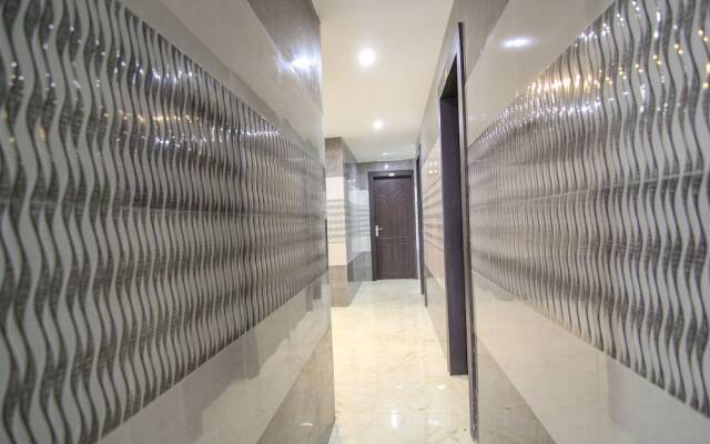 OYO 13314 Grand Almada Inn
