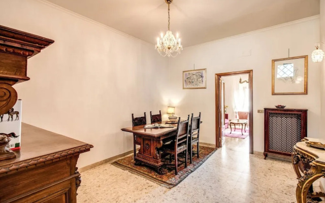 Warm Apt In Ancient Building In Vatican-p S Pietro