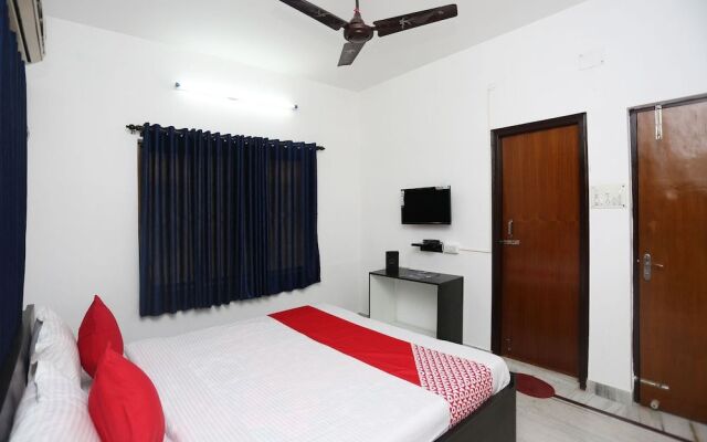 Oyo 28019 Surya Guest House