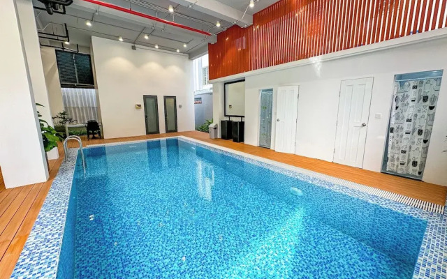 C-Hotel