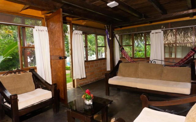 Las Jawas Lodge