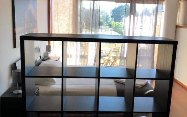 Metro Heroismo Residence