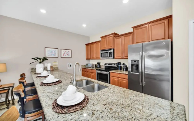 Lovely Family Home - 10min to Disney - Stl107