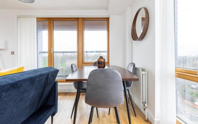 The Hackney Apartment