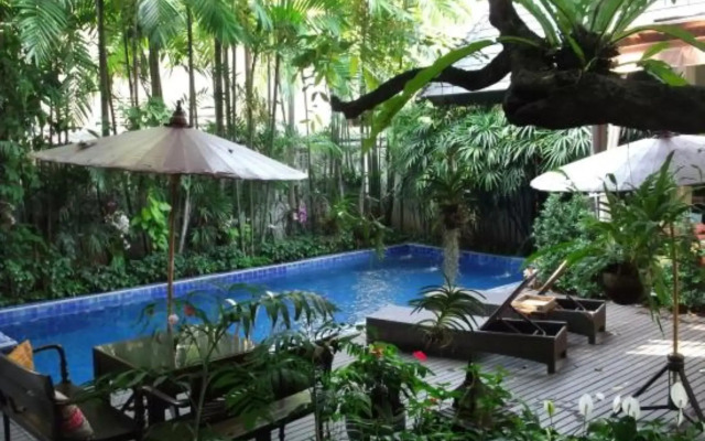 Baan Klang Wiang Hotel