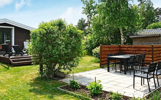 Enticing Holiday Home in Hovedstaden near Sea