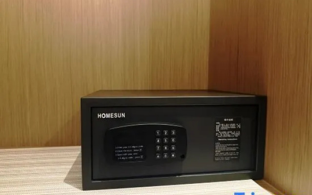 Tianwei Hotel (Guangzhou Zengcheng Zhongxin Subway Station Branch)