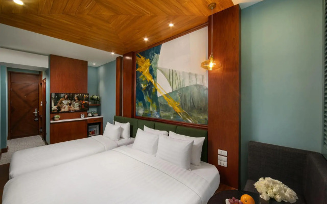 Hanoi La Selva Central Hotel