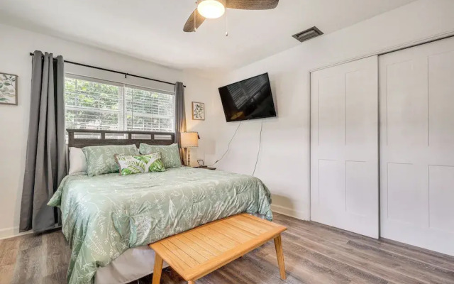 Hollywood Hideaway: Close to Dtwn & Beaches