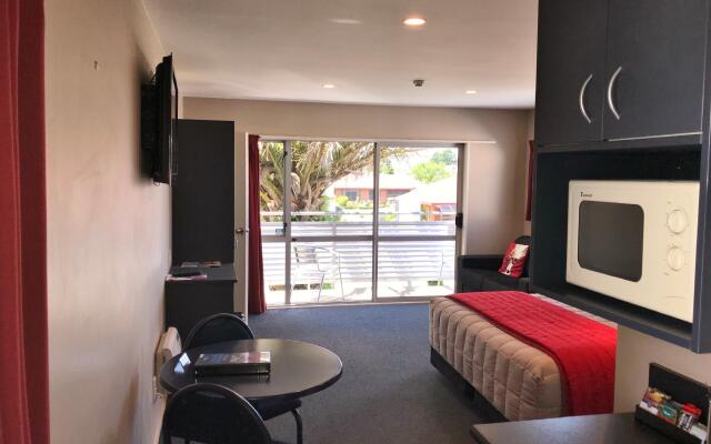 Phoenix Motel