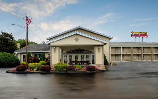 Red Roof Inn & Suites Herkimer