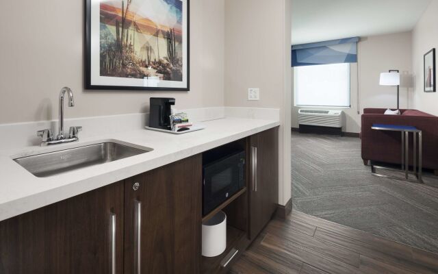 Hampton Inn & Suites Phoenix Downtown