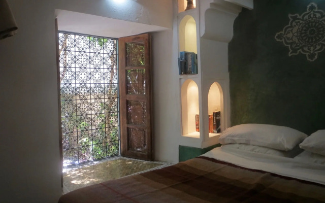 Riad Maizie