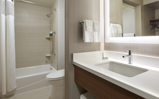 Courtyard by Marriott Downtown Ottawa
