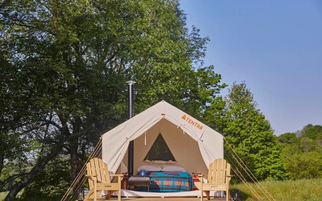 Tentrr - Maggie's Meadow