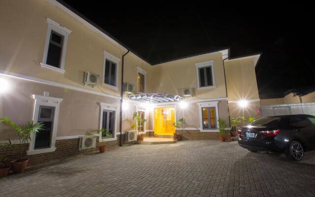 Ivana Suites