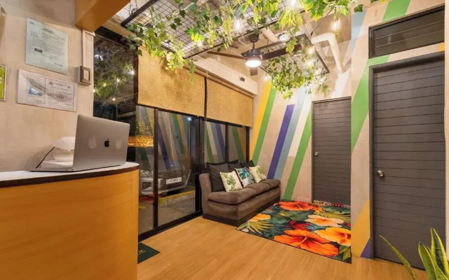 Redenza Suites Makati