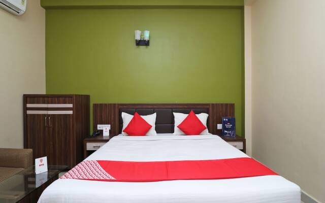 OYO 12318 Hotel Sea Horse