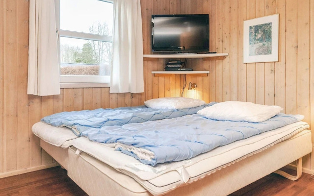 6 Person Holiday Home in Hals-by Traum