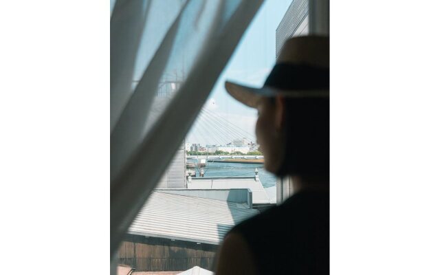 Mayu Tokyo Woman