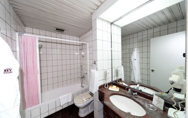 Yigitalp Hotel