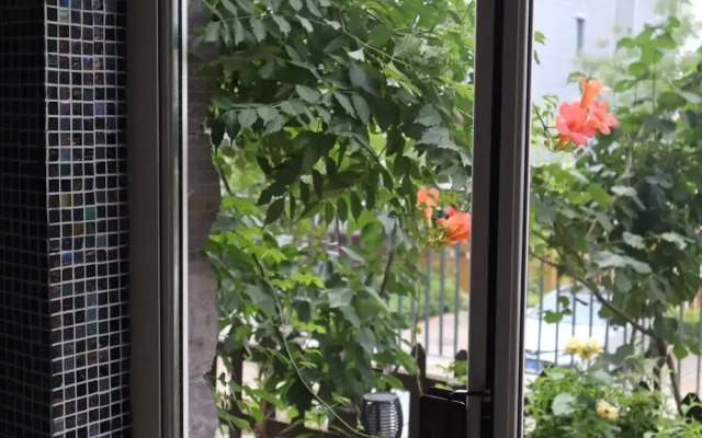 Atrium Fengzhu Homestay