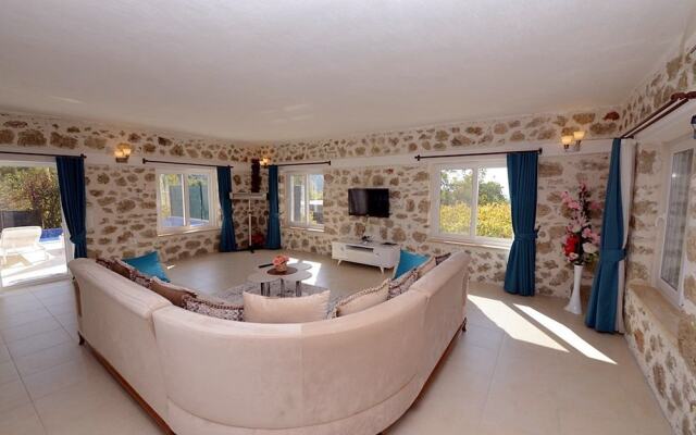 Villa Mavin