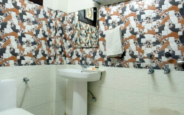 Hotel Global Inn by Quality Inn