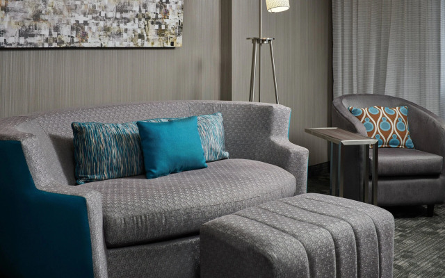 Courtyard by Marriott Bristol