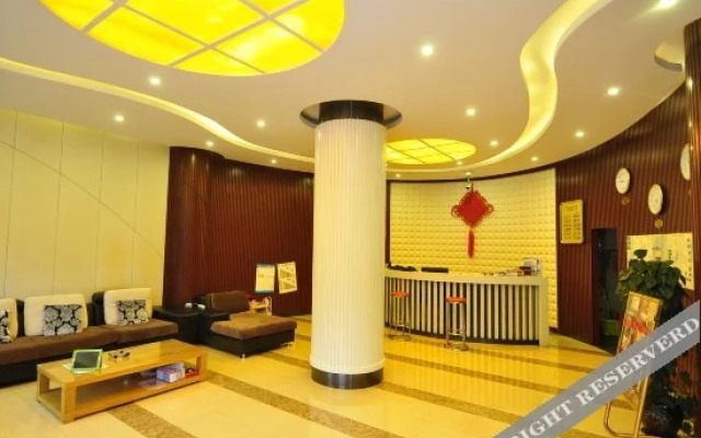 Sunday Holiday Hotel