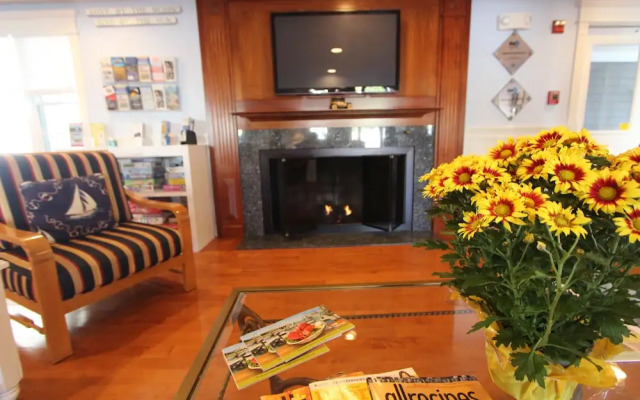 Edgewater Beach Resort, a VRI resort