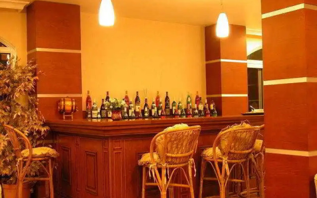 Karen Hotel