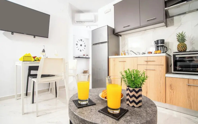 Athinais Suites